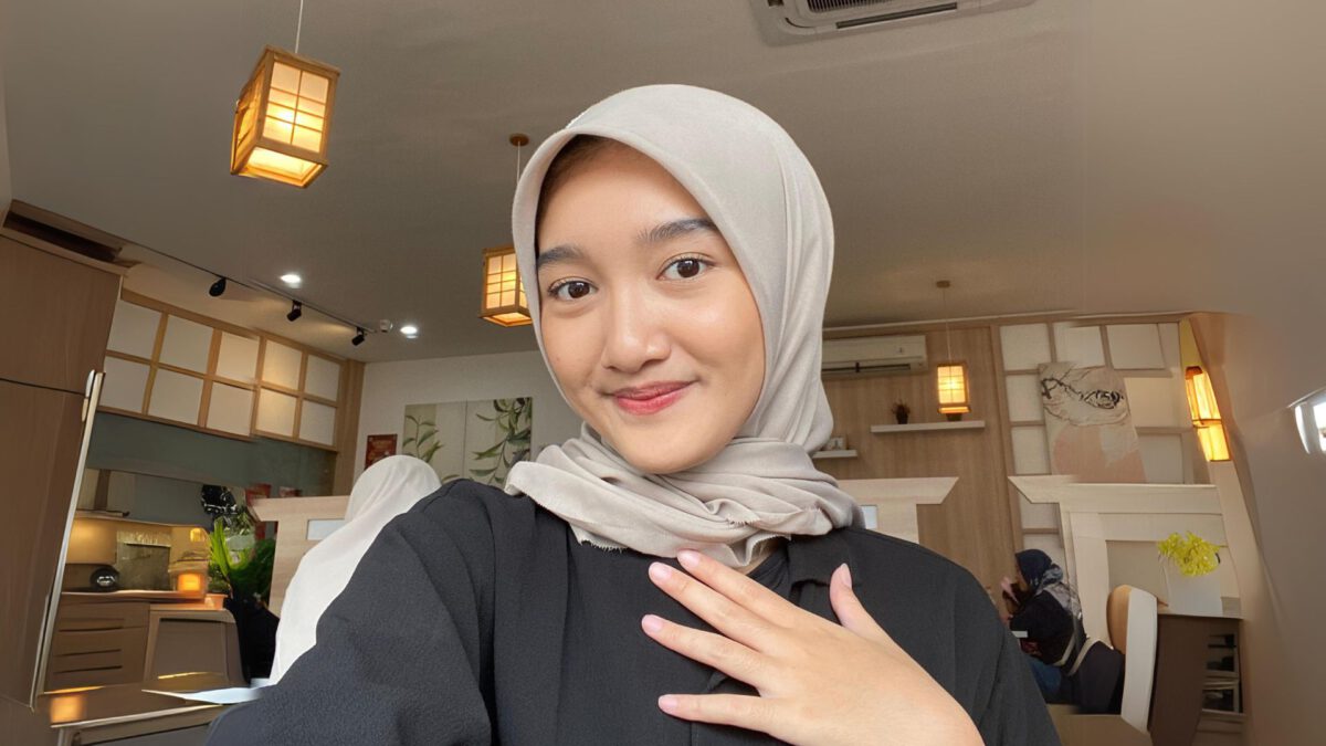 Violetta Dena Putri